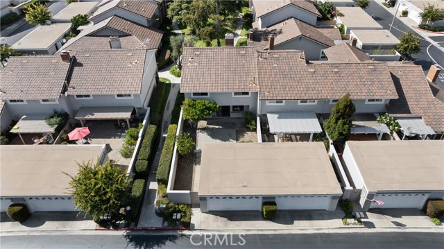 MLS #OC25219195 image #35