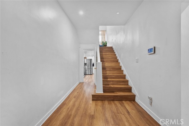 MLS #OC25219223 img 11