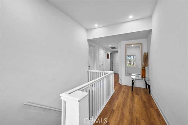 MLS #OC25219223 img 12