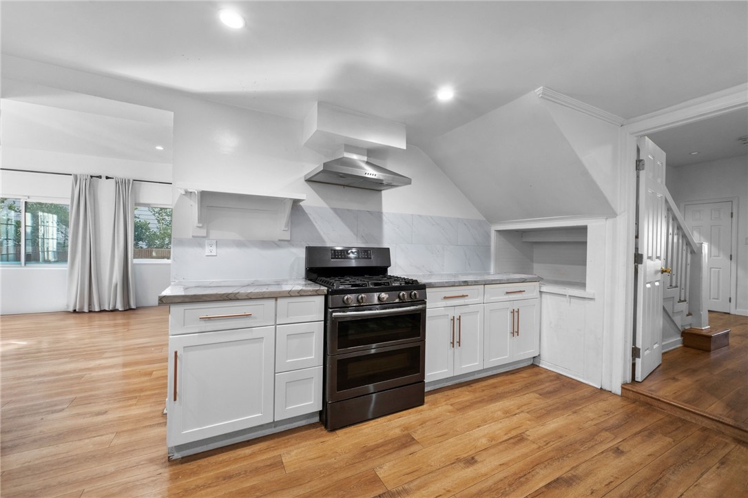 MLS #OC25219223 img 15