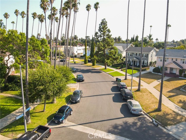 MLS #OC25219223 img 21