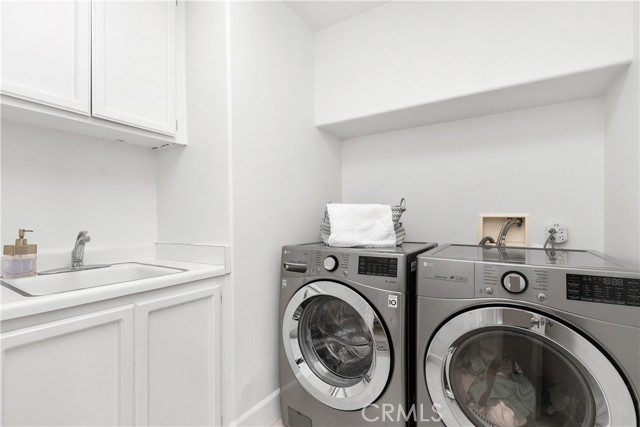 MLS #OC25219288 image #32