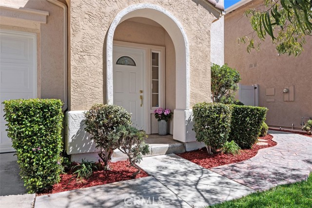 MLS #OC25219317 image #1