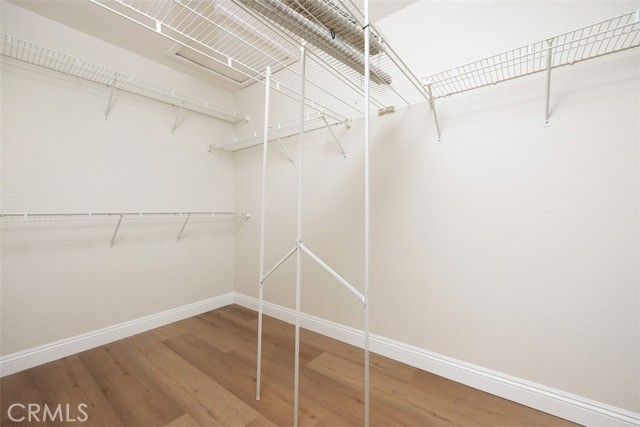 MLS #OC25219317 image #24
