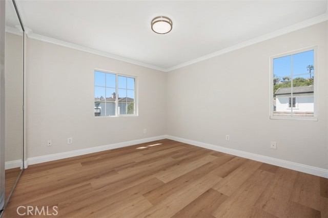 MLS #OC25219317 image #25