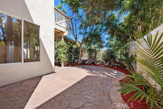 MLS #OC25219317 image #30