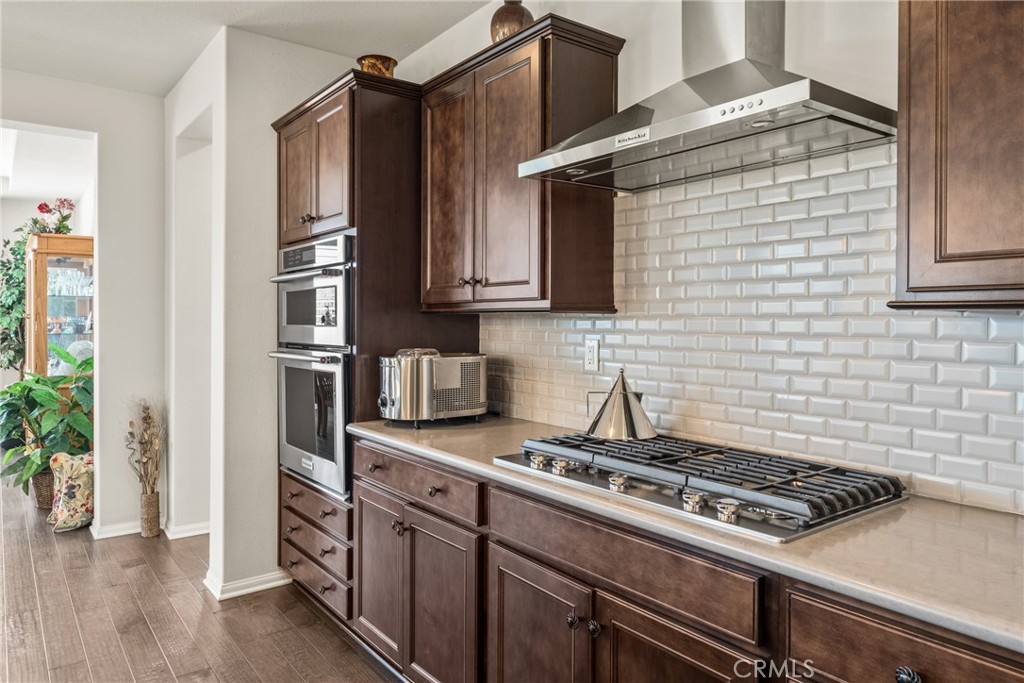 MLS #OC25219340 image #16