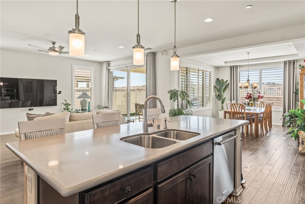 MLS #OC25219340 image #17