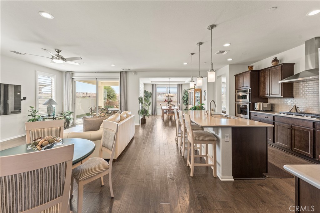 MLS #OC25219340 image #7