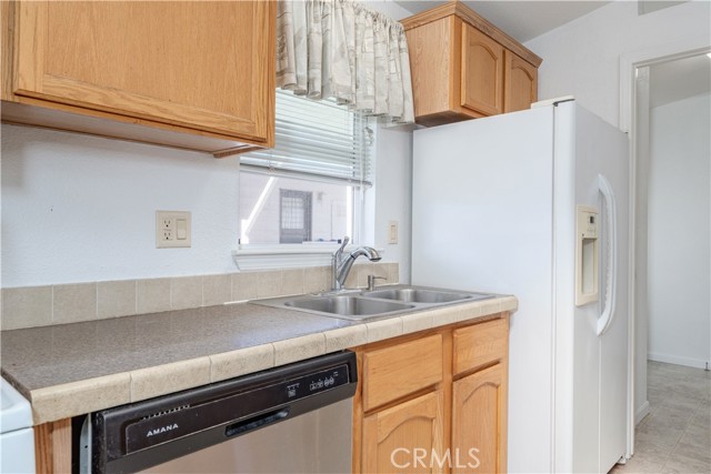 MLS #OC25219351 image #11