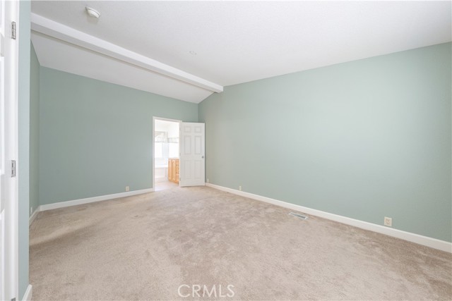 MLS #OC25219351 image #15