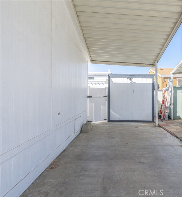 MLS #OC25219351 image #28