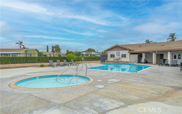 MLS #OC25219351 image #36