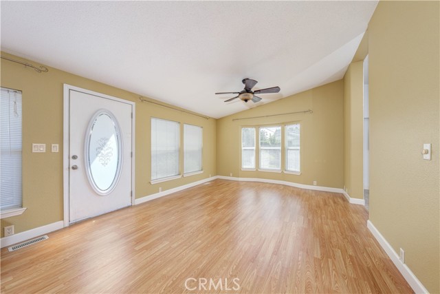 MLS #OC25219351 image #7