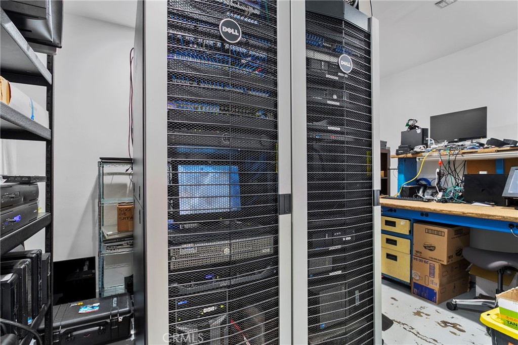 MLS #OC25219440 image #11