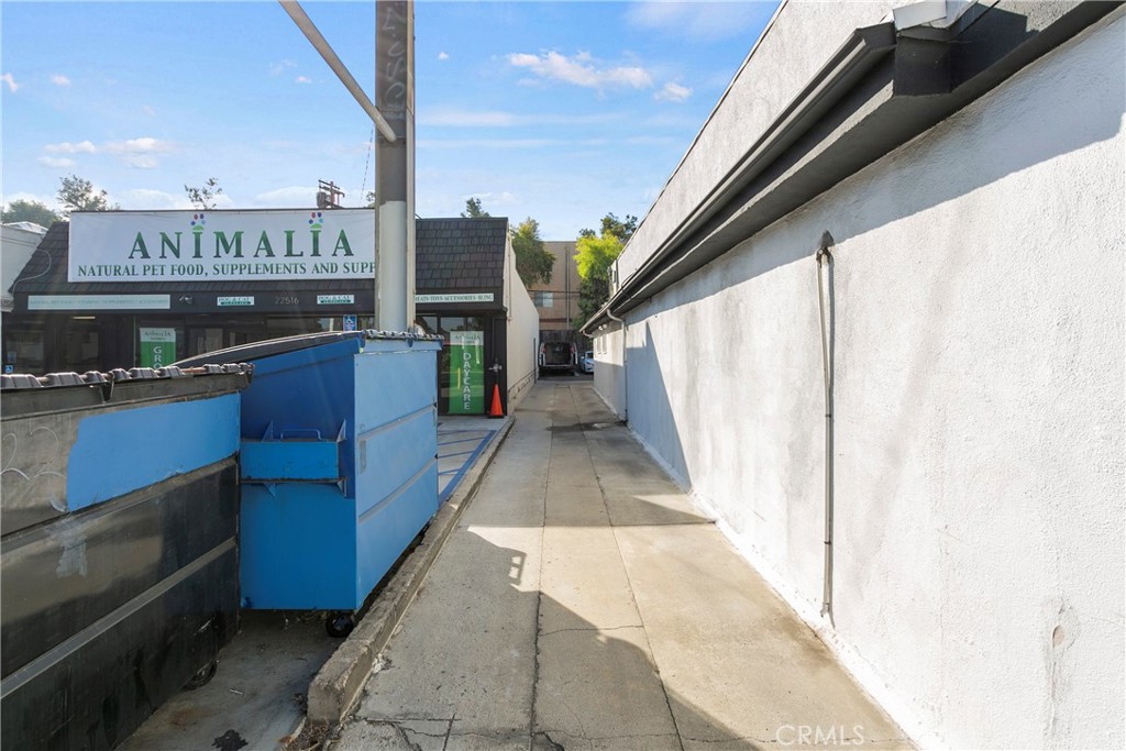 MLS #OC25219440 image #17