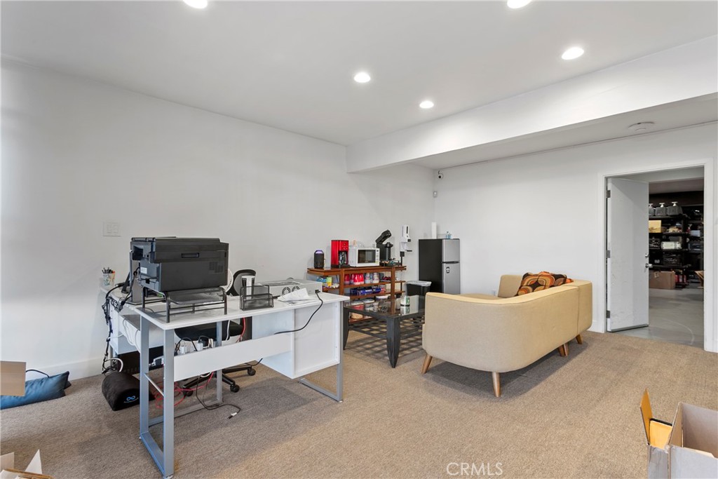 MLS #OC25219440 image #2