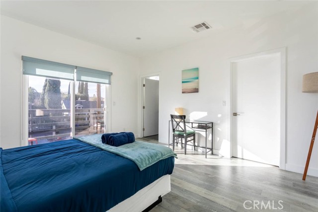 MLS #OC25219678 image #15