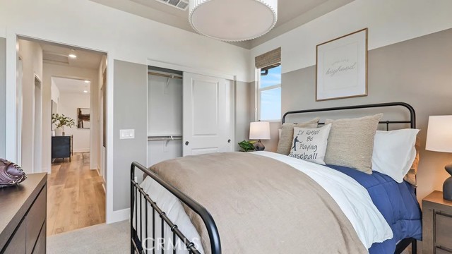 MLS #OC25219736 image #17