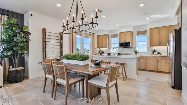 MLS #OC25219736 image #2