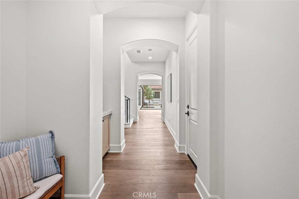 MLS #OC25219747 image #10