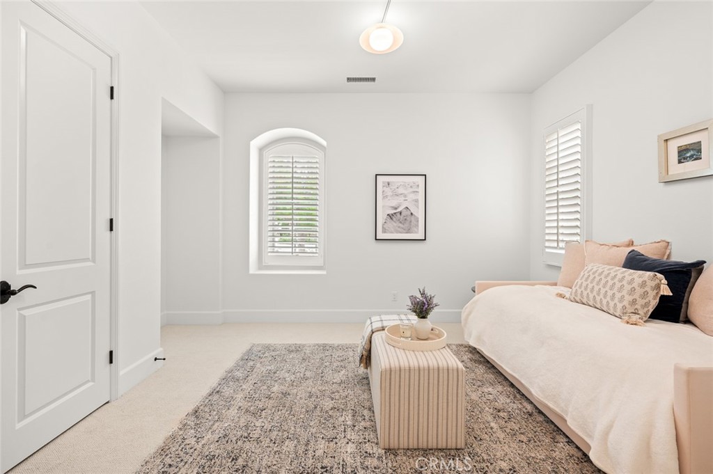 MLS #OC25219747 image #30