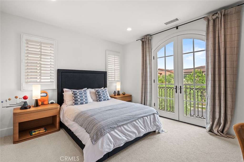 MLS #OC25219747 image #37