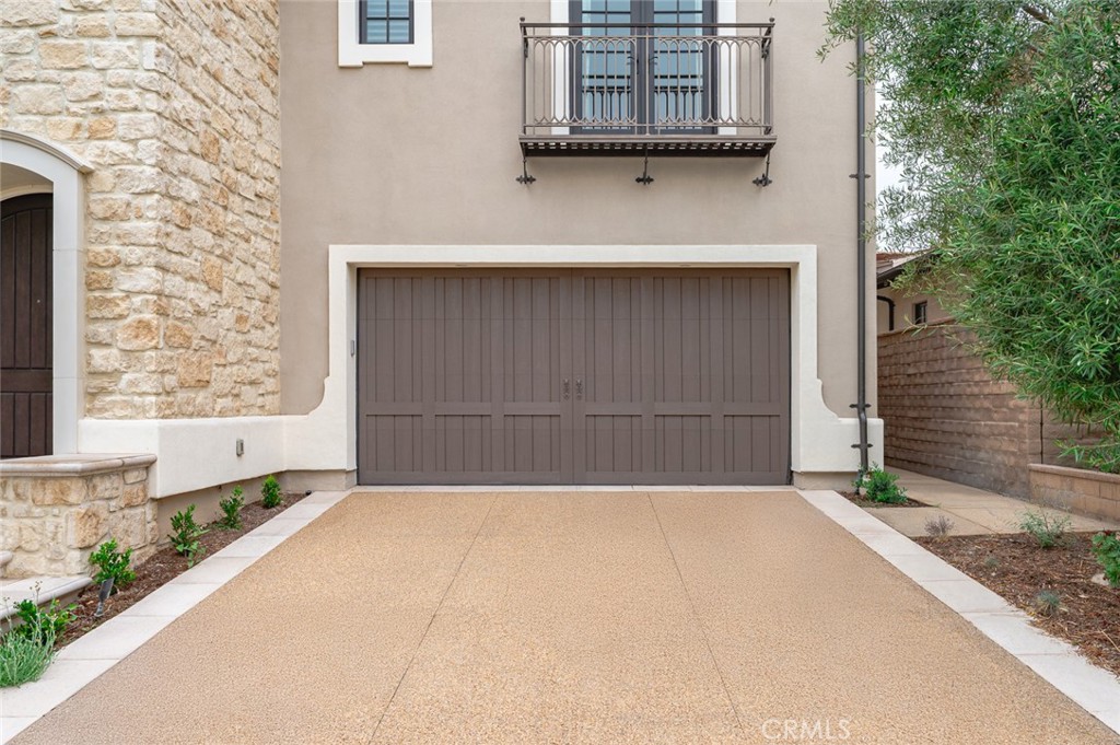 MLS #OC25219747 image #4