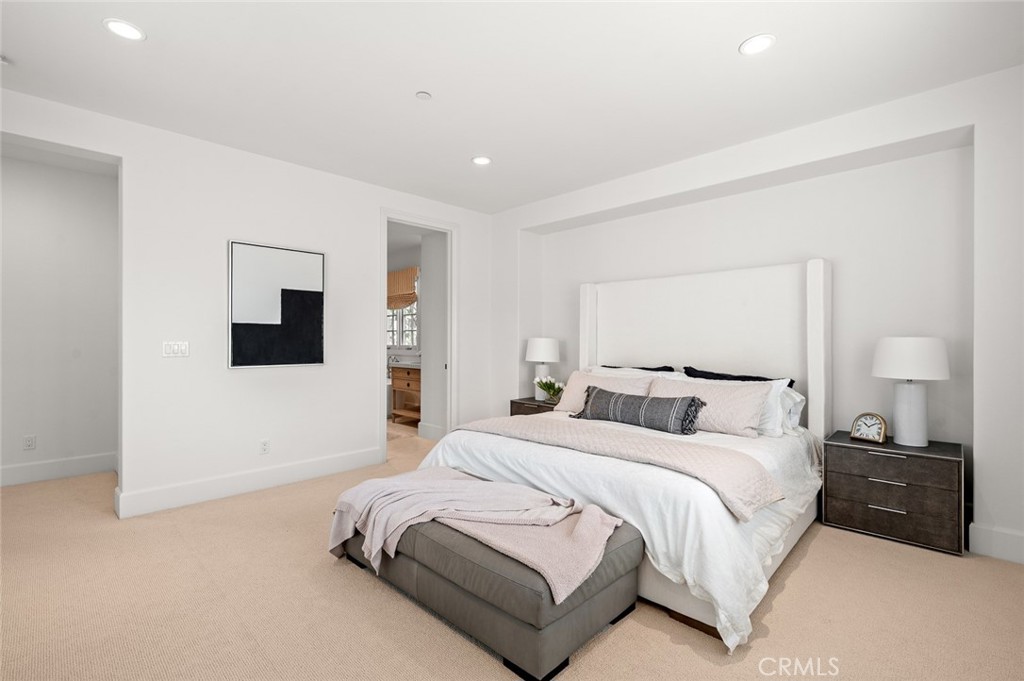 MLS #OC25219747 image #41