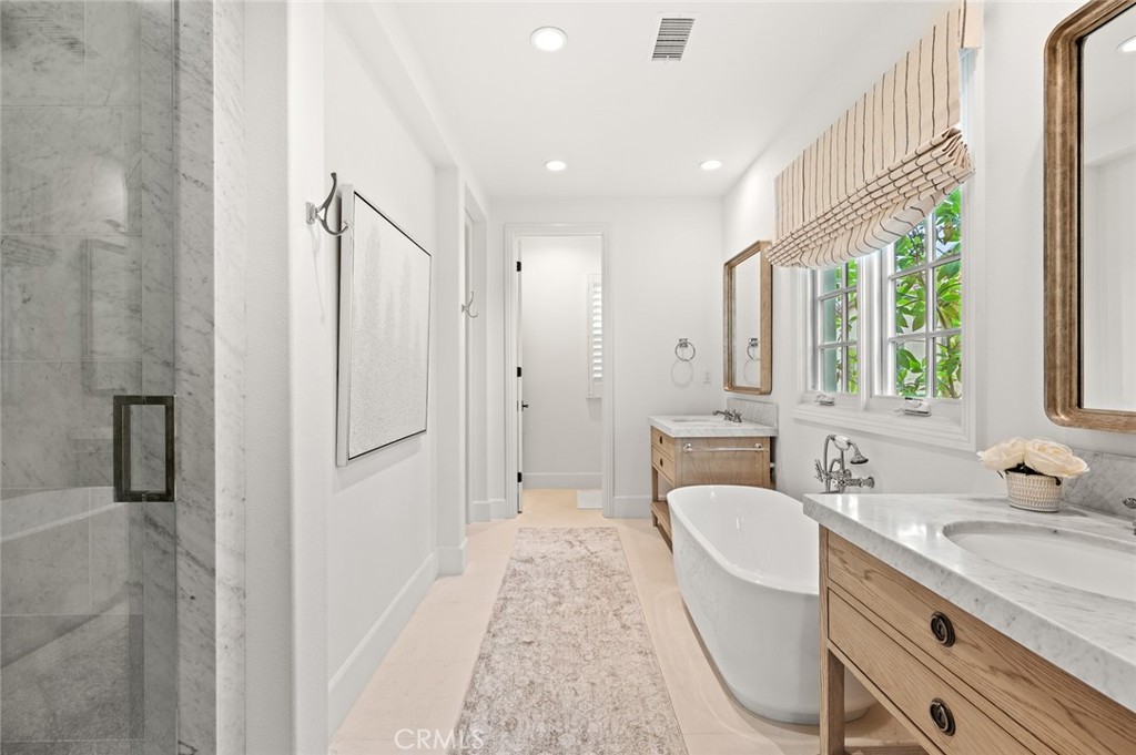 MLS #OC25219747 image #44