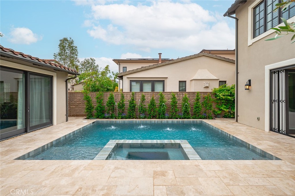 MLS #OC25219747 image #7