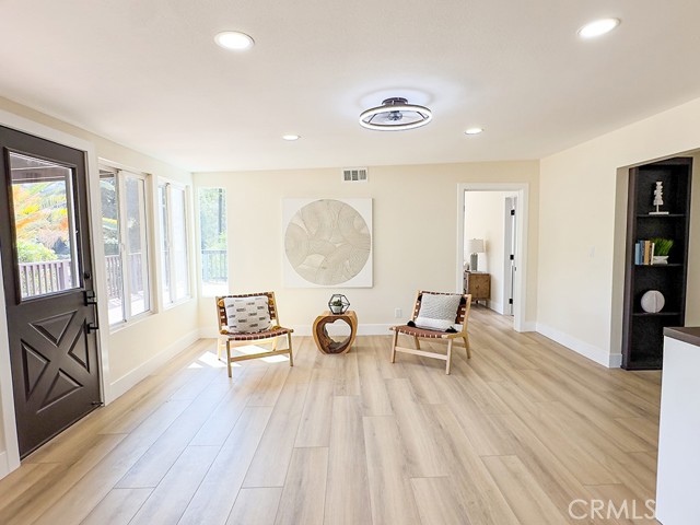 MLS #OC25219871 image #18