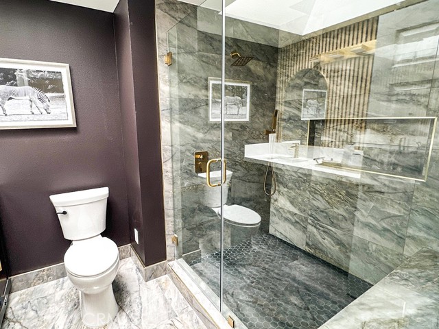 MLS #OC25219871 image #23