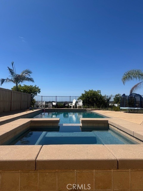 MLS #OC25219988 image #2