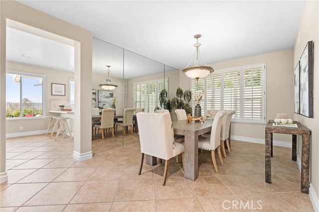 MLS #OC25220088 image #13