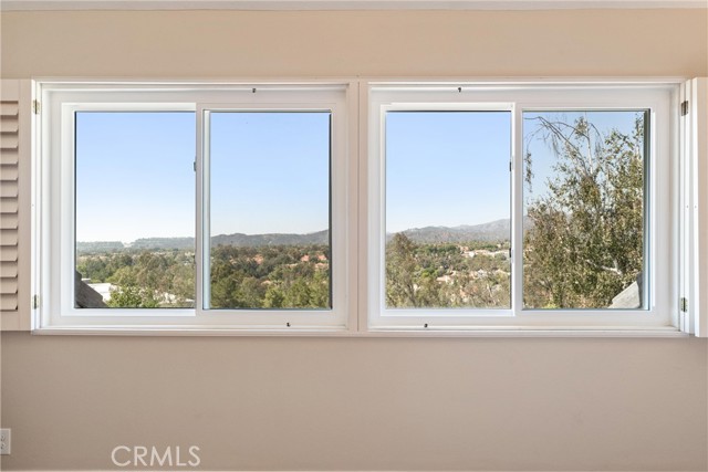 MLS #OC25220088 image #31