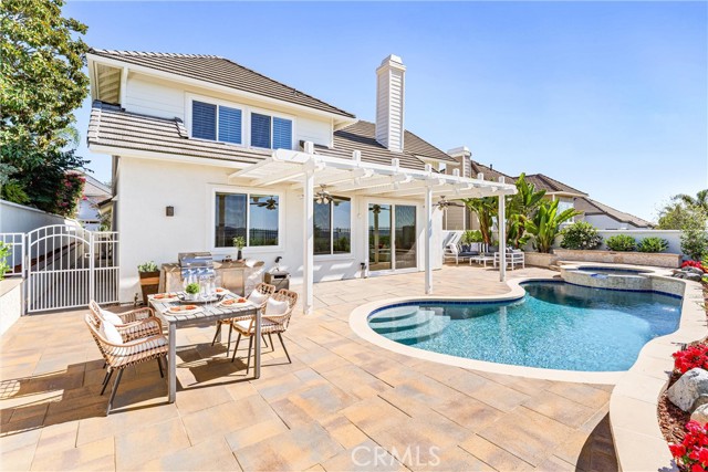 MLS #OC25220088 image #38