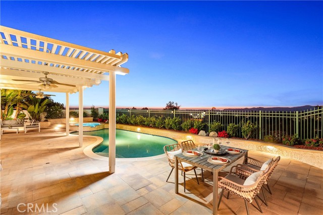 MLS #OC25220088 image #6