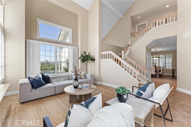 MLS #OC25220088 image #8