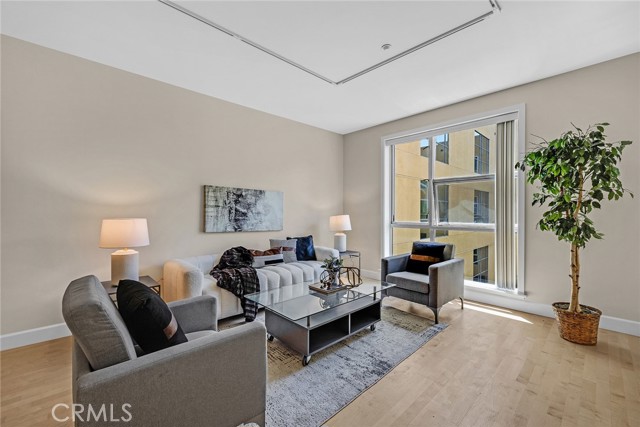 MLS #OC25220096 image #12