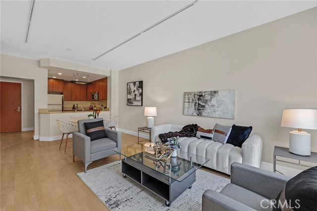 MLS #OC25220096 image #14