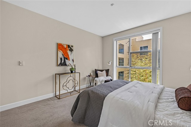 MLS #OC25220096 image #23