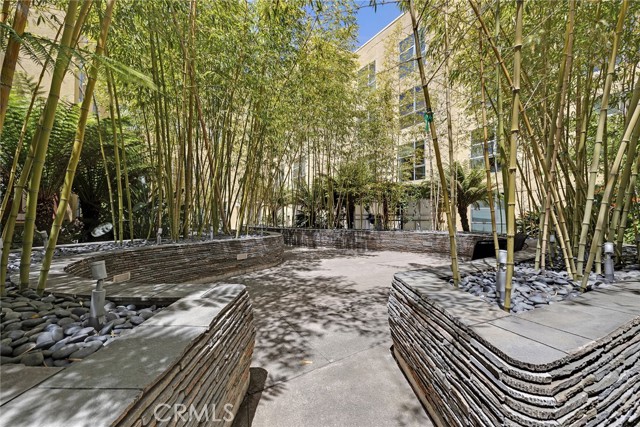 MLS #OC25220096 image #27