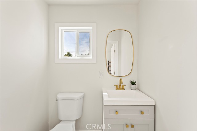 MLS #OC25220128 image #25