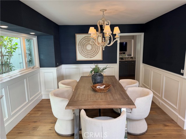 MLS #OC25220184 image #8