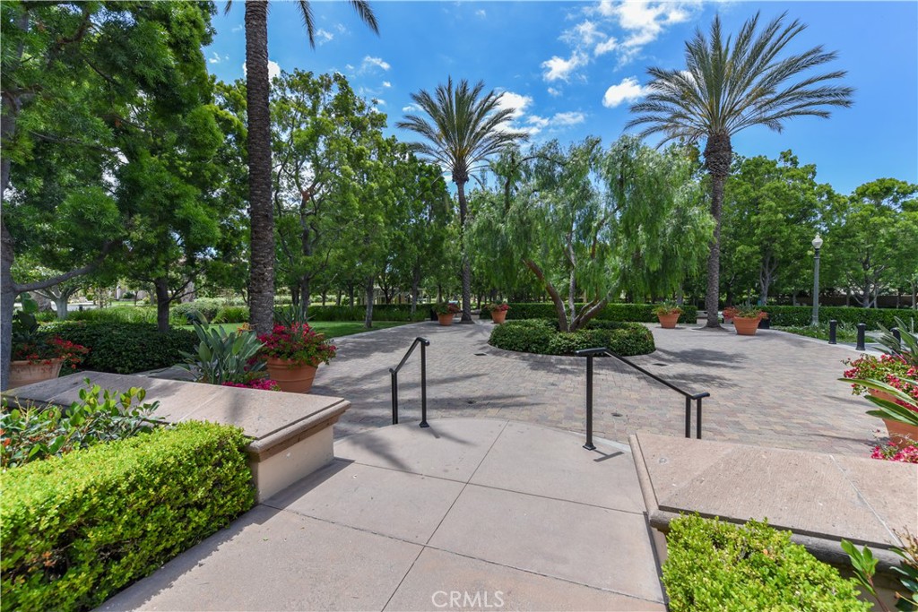 MLS #OC25220189 image #46