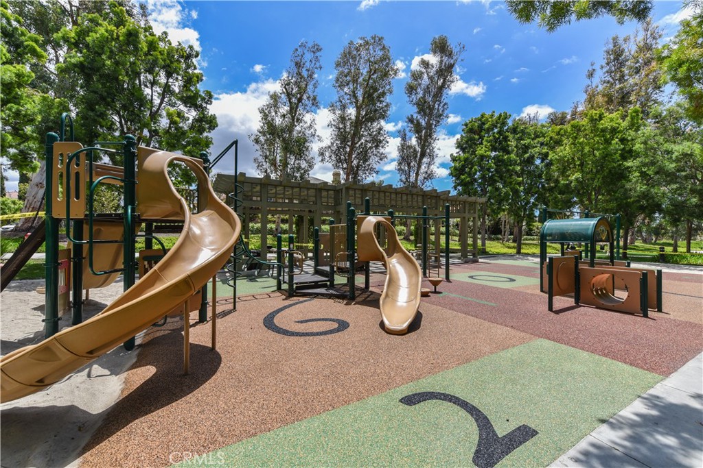 MLS #OC25220189 image #47