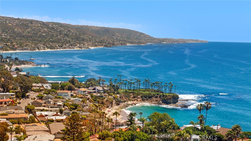 MLS #OC25220195 image #2