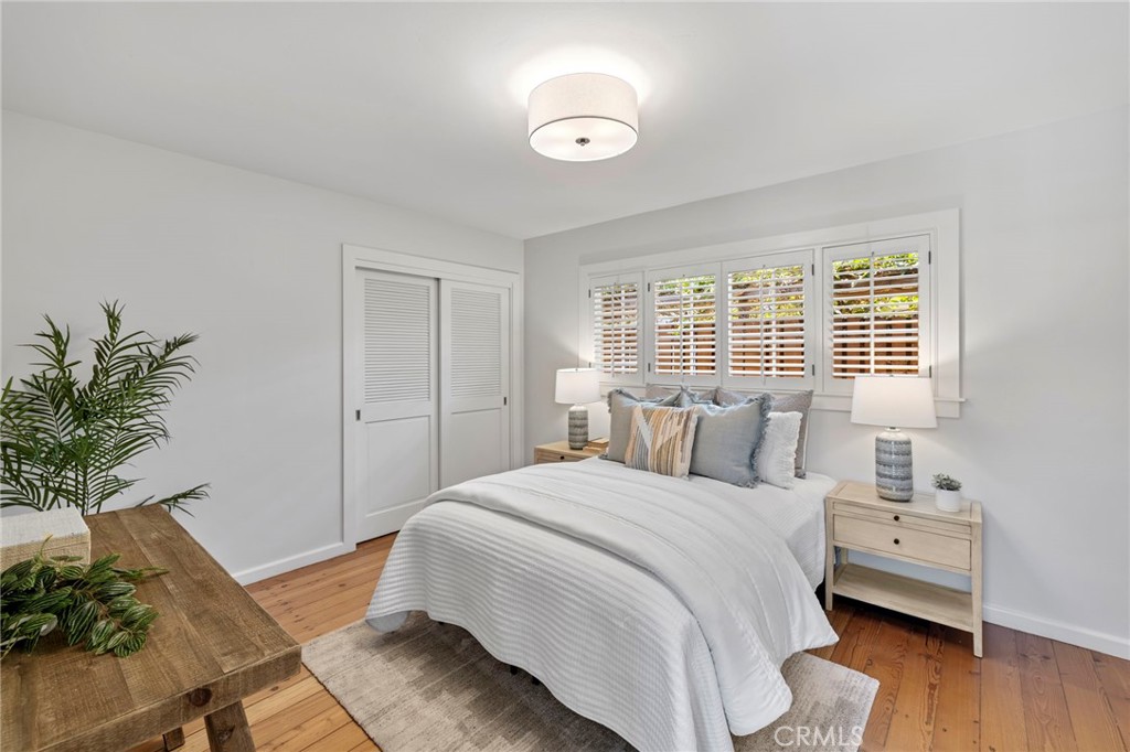 MLS #OC25220195 image #23