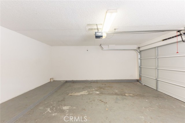 MLS #OC25220228 image #37